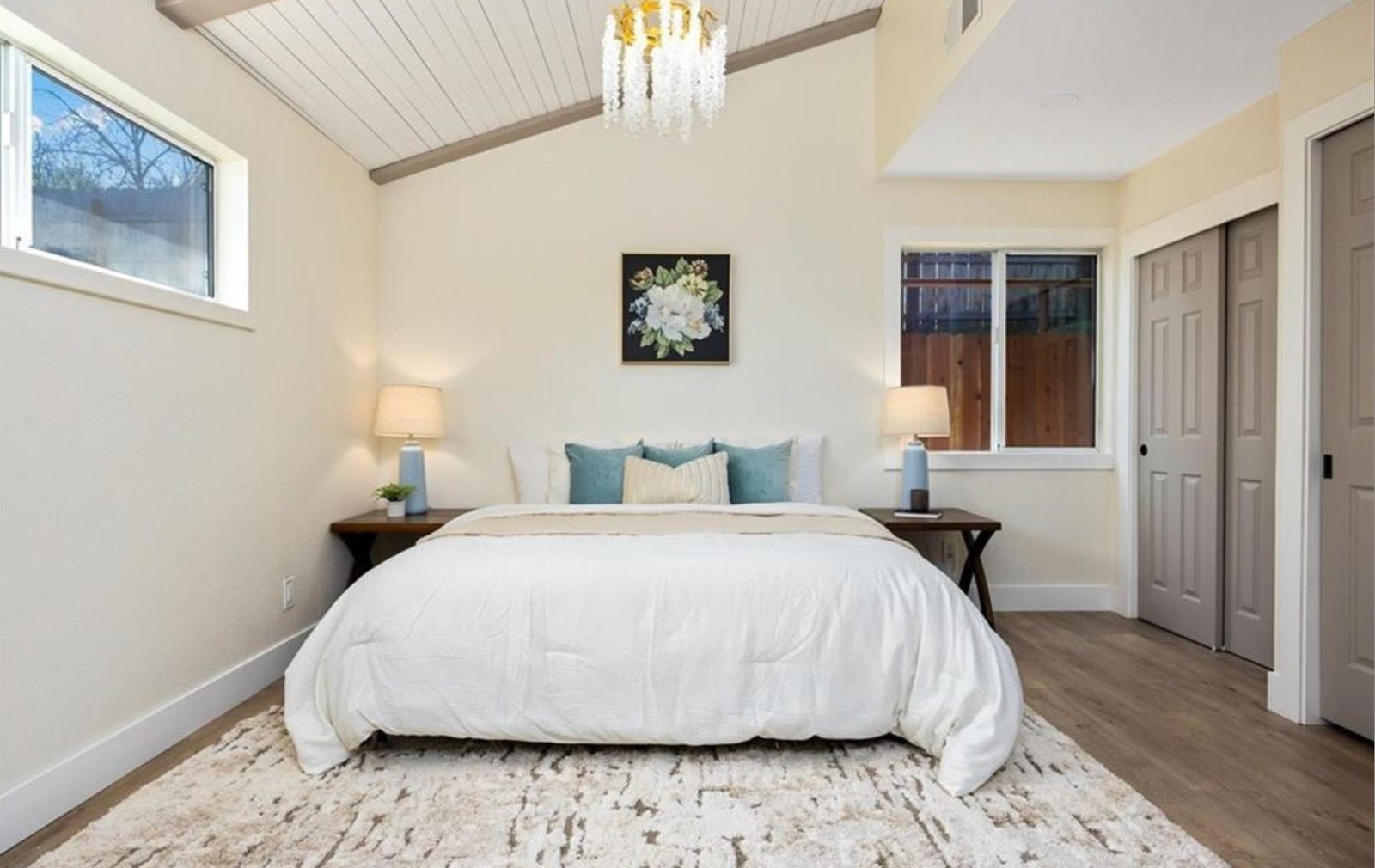 Lone Oak — Master Bedroom
