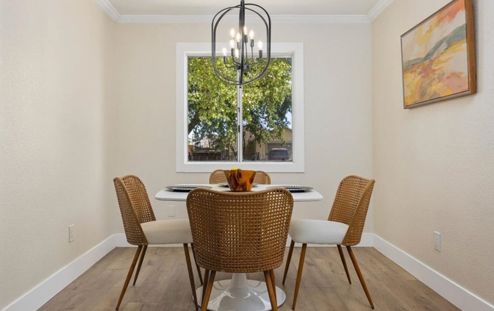 Lone Oak — Dining Room